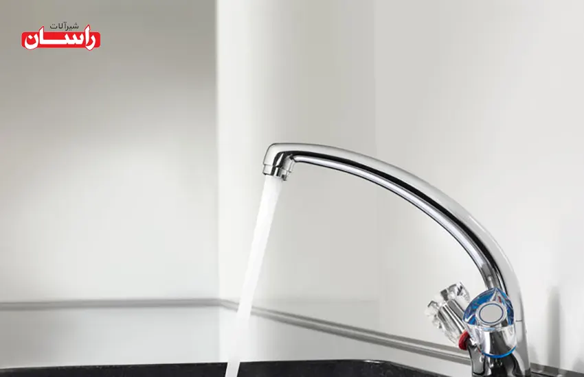 چهارمین مرحله از فرایند تولید شیرآلات آبکاری